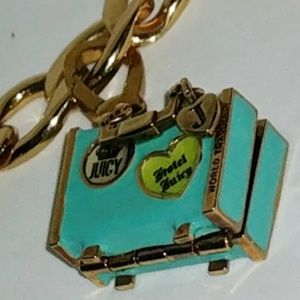 Juicy WORLD TRAVELER SUITCASE LOCKET CHARM retired